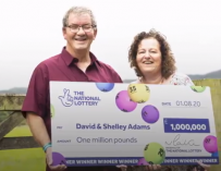 David y Shelley Adams, ganadores de la Lotto el día después de que David perdiese el trabajo.