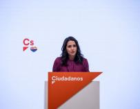 La presidenta de Ciudadanos, Inés Arrimadas, en rueda de prensa en la sede del partido. CIUDADANOS 29/12/2020