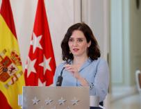 La presidenta de la Comunidad de Madrid, Isabel Díaz Ayuso, anunciando la convocatoria electoral