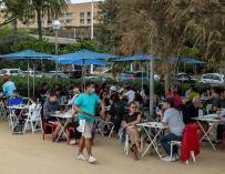 Playa terraza Barcelona coronavirus bar hostelería