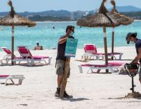 Playa coronavirus vacaciones mascarilla Mallorca