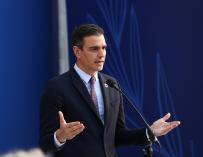 Sánchez y Díaz negocian un "arsenal legislativo" que frene el avance del PP