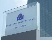 El BCE flexibiliza por primera vez al alza el objetivo de inflación para la Eurozona
