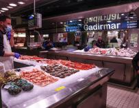 Supermercado alimentos pescados