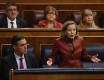MADRID, 30/11/2022.- La vicepresidenta económica, Nadia Calviño, durante su intervención en la sesión de control al Gobierno este miércoles en el Congreso. EFE/ J.C. Hidalgo