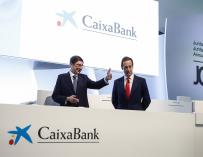 José Ignacio Goirigolzarri, presidente de Caixabank, y Gonzalo Gortázar, consejero delegado.