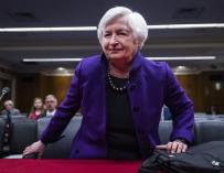 Yellen descarta ampliar la garantía pública a todos los depósitos bancarios en EEUU