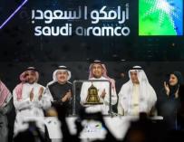 Arabia Saudí limita a Aramco a producir 12 millones de barriles de petróleo al dia