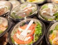 Un informe alerta del riesgo de salmonella en las ensaladas preparadas