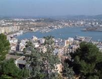 Muere al caer desde un sexto piso un trabajador de un hotel en Ibiza