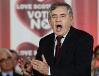 Gordon Brown, pilar de la victoria del "no" en Escocia, pide la unidad tras el referéndum