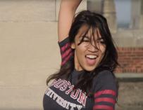 Alexandria Ocasio-Cortez en un fotograma del vídeo