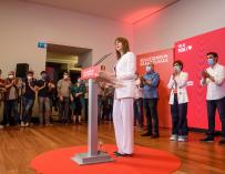 La candidata a lehendekari por el PSE-EE, Idoia Mendia, valora los resultados electorales en la sede socialista