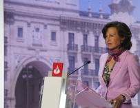 La presidenta del Banco Santander, Ana Botín, durante la junta de accionistas de 2019.