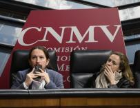Pablo Iglesias y Nadia Calviño velan armas de cara a la próxima renovación de la CNMV