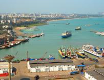 Peor que el Canal de Suez: el bloqueo de los puertos chinos dispara los fletes