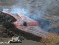 Nueva colada surgida tras la aparición de nuevas bocas en el volcán de La Palma.
