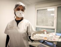 Enfermera francesa
LUC NOBOUT / ZUMA PRESS / CONTACTOPHOTO
(Foto de ARCHIVO)
02/6/2021 ONLY FOR USE IN SPAIN