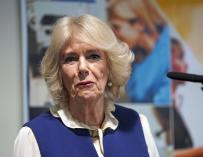 26 January 2022, United Kingdom, Oxford: Camilla, Duchess of Cornwall, speaks after unveiling a plaque to open the Marcela Botnar Wing, the newest of the Botnar Institute for Musculoskeletal Science's facilities at the University of Oxford. Photo: Steve Parsons/PA Wire/dpa 26/1/2022 ONLY FOR USE IN SPAIN