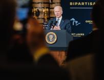 17 February 2022, US, Lorain: US President Joe Biden delivers remarks about the infrastructure law at the Lorain Shipyards. Photo: Andrew Dolph/ZUMA Press Wire/dpa 17/2/2022 ONLY FOR USE IN SPAIN