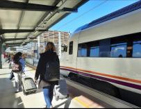Tren Huelva-Sevilla.