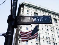 Wall Street abre a la baja y se contagia del gran desplome en la banca europea.