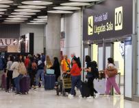 El tráfico de pasajeros en aeropuertos de Aena aumenta un 32,7 % hasta abril