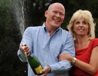 Dave y Angela Dawes ganan 116 millones Euromillones