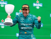 ¿Cuánto dinero gana Fernando Alonso en la F1 como piloto de Aston Martin?