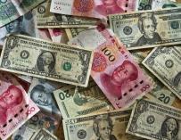 El dólar saca músculo frente a las divisas asiáticas y activa las alarmas en China