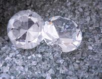 La UE prohíbe importar diamantes rusos dentro del nuevo paquete de sanciones