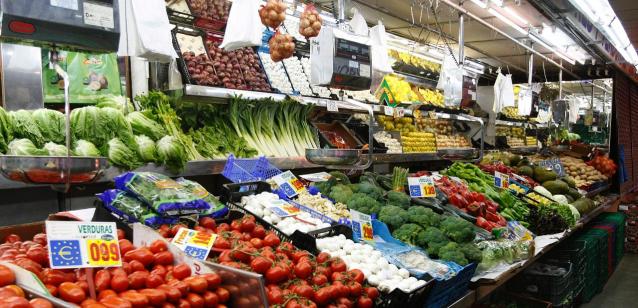 Los precios en alimentación siguen a la baja y se mantienen las diferencias por CCAA