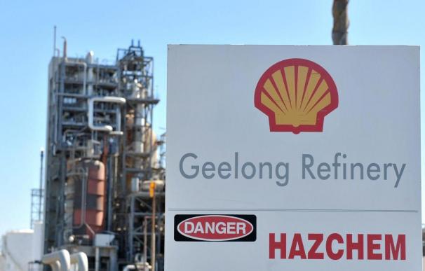 El beneficio neto de Royal Dutch Shell cae el 1 por ciento en mitad del año