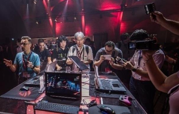 Asus presenta su nuevo catálogo de equipos para 'gaming', liderado por el portátil ROG Chimera