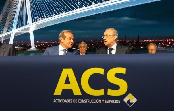 Florentino Pérez y Fernández Verdes en la junta de accionistas de ACS