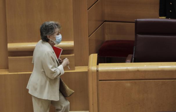 La presidenta de Radio TelevisiÃ³n EspaÃ±ola, Rosa MarÃ­a Mateo, a su llegada a la ComisiÃ³n Mixta de Control Parlamentario de la CorporaciÃ³n RTVE y sus Sociedades celebrada en el Senado, en Madrid (EspaÃ±a), a 26 de mayo de 2020. 26 MAYO 2020 POLÃTICA;PERIODISMO;RADIO TELEVISIÃ“N ESPAÃ‘OLA;CÃMARA ALTA;PERIODISTA;ADMINISTRADORA ÃšNICA 26/5/2020