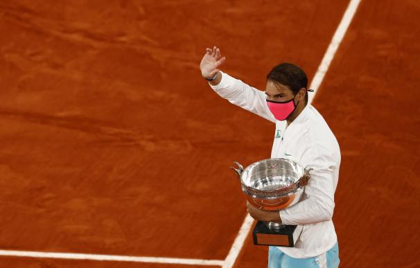 Rafa Nadal celebra su victoria número 13 de Roland Garros en la edición de 2020.