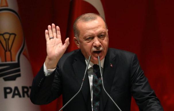El presidente turco, Recep Tayyip Erdogan, participa en un acto político de su partido en Ankara.