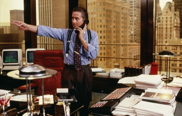 Michael Douglas, en una escena de la película 'Wall Street', de 1987.