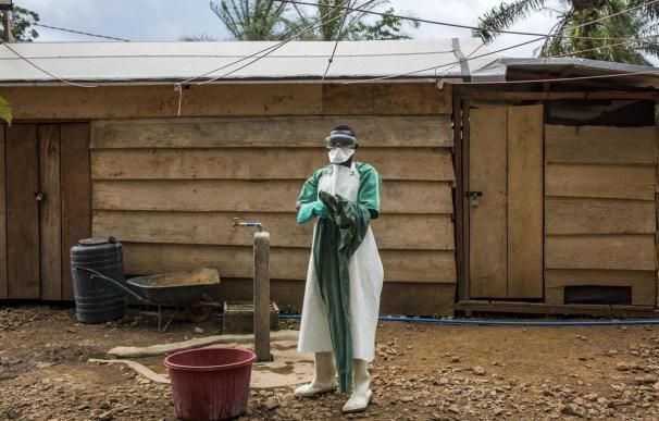 moviliza al personal de África Oriental para prepararse ante una propagación del ébola