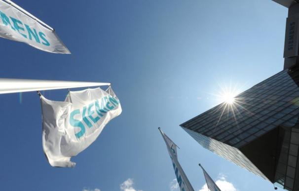 Tras la escisión en 2020 de Siemens Energy, la actual Siemens es una empresa de tecnología enfocada que se ocupa de la industria, la infraestructura, el transporte y el cuidado de la salud