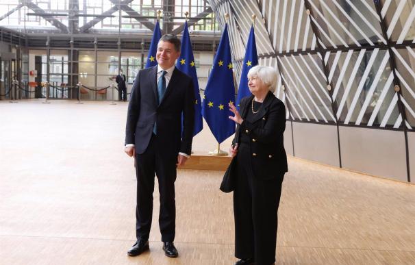Paschal Donohoe, ministro de finanzas de Irlanda y presidente del Eurogrupo junto con Janet Yellen, secretaria del Tesoro de Estados Unidos