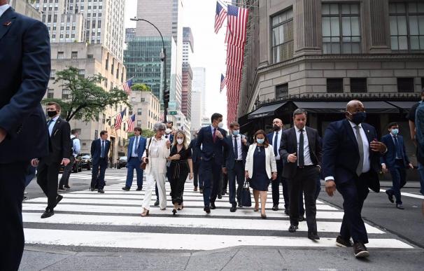 21-07-2021 El presidente del Gobierno, Pedro Sánchez, durante un paseo en su viaje a Nueva York.
POLITICA 
MONCLOA