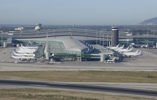 Termina 1 del Aeropuerto de Barcelona-El Prat
RAUL URBINA - AENA
  (Foto de ARCHIVO)
6/11/2014
