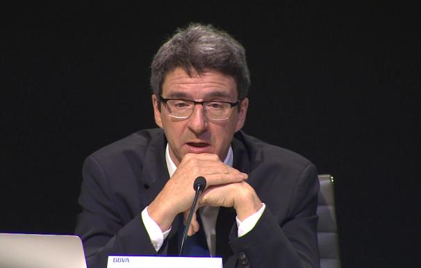 El director de BBVA Research y economista jefe de Grupo BBVA, Jorge Sicilia, durante su intervención en la presentación de la nueva edición del informe 'Situación España'