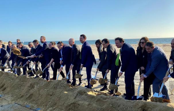 Iberdrola inicia la construcción del primer gran parque eólico marino de EE.UU.
IBERDROLA
19/11/2021