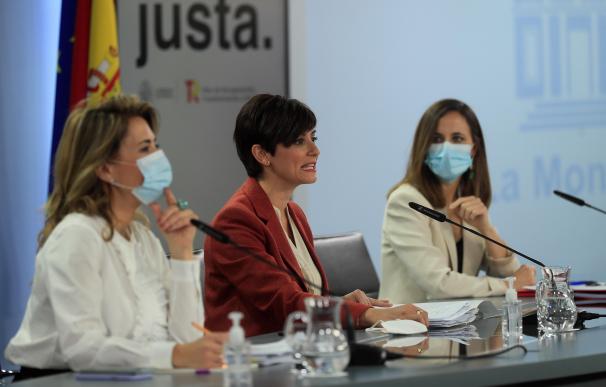 Raquel Sánchez, Isabel Rodríguez, Ione Belarra Consejo de Ministros