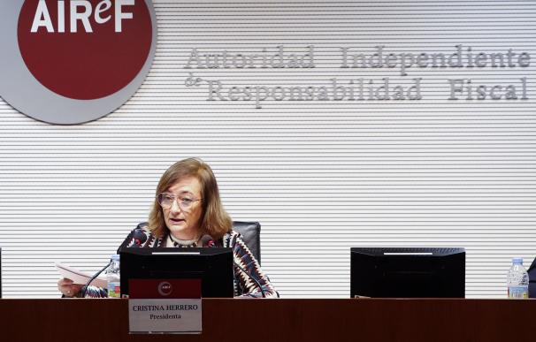 23/02/2022.- La presidenta de la Autoridad Independiente de Responsabilidad Fiscal (AIReF), Cristina Herrero, ha considerado este miércoles "impensable" la recuperación "ahora mismo" de la regla europea de mantener la deuda pública por debajo del 60 % del PIB.