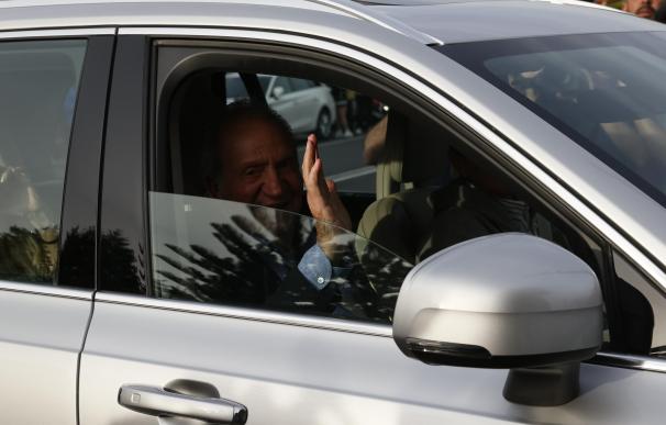 El Rey Juan Carlos I llega a España