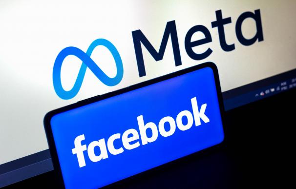 Meta logo Facebook